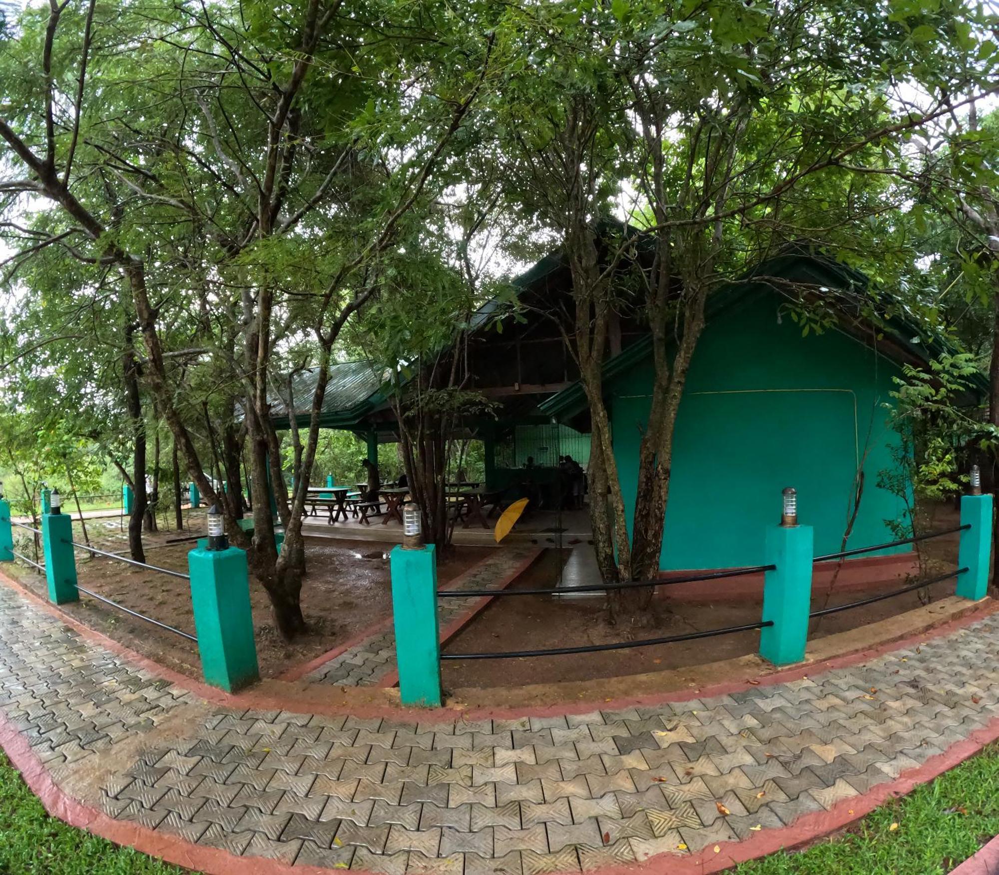 הבאראנה Spice Village Hotel & Restaurant מראה חיצוני תמונה