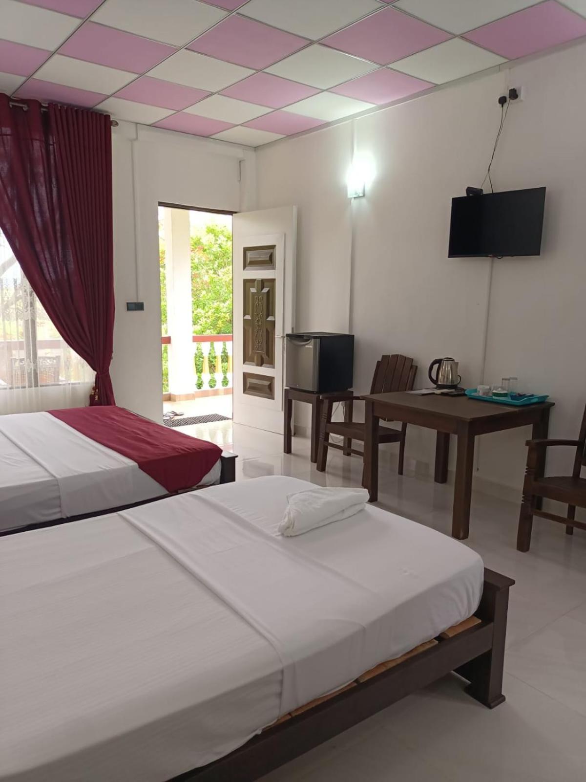 הבאראנה Spice Village Hotel & Restaurant מראה חיצוני תמונה